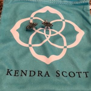 Kendra Scott platinum Friday stud earrings